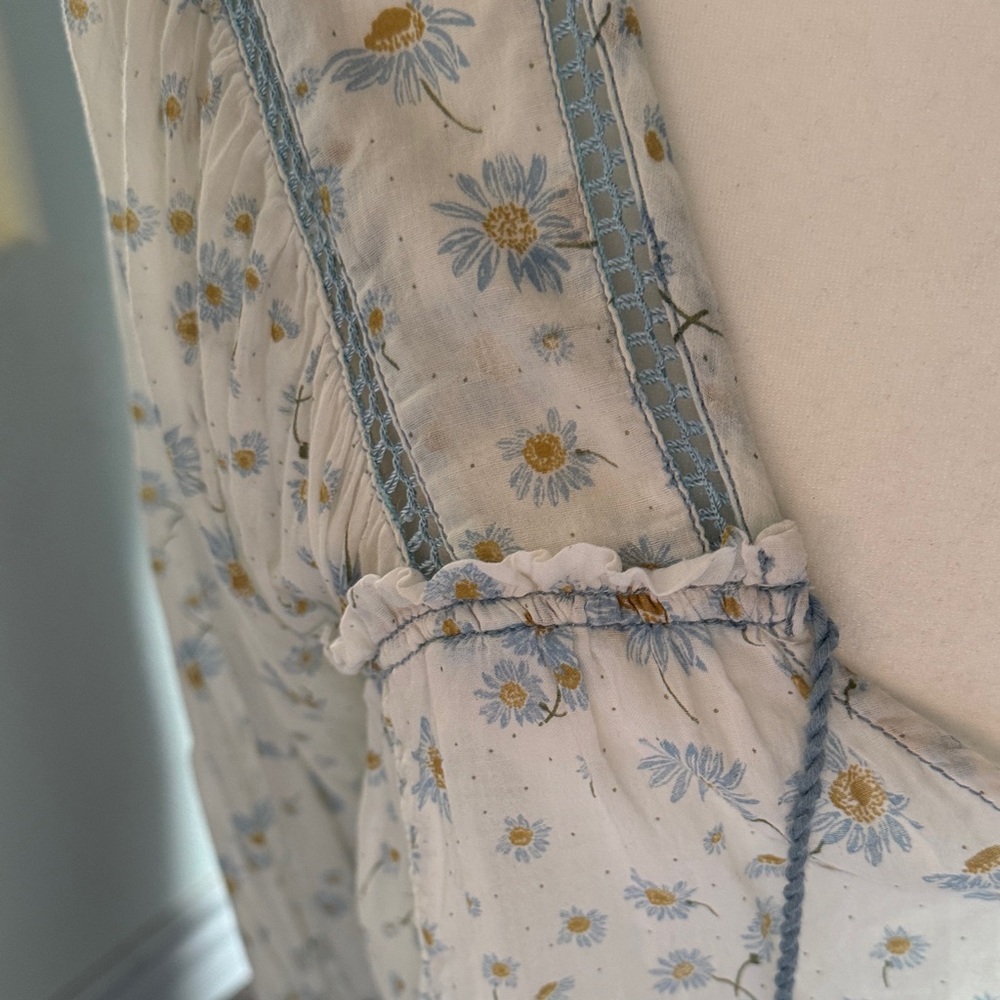 Free People Floral V-Neck Blouse - Cream and Light Blue - Picture 3 of 4